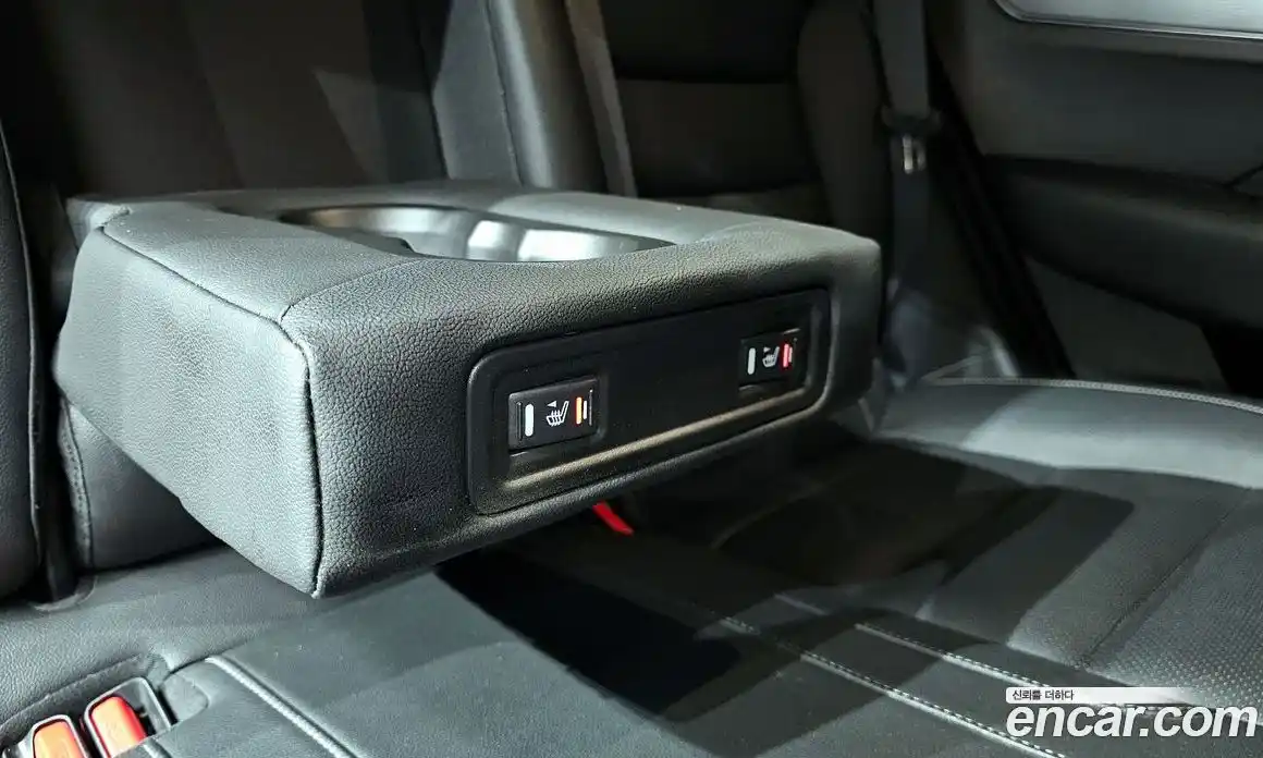 Renault QM6 2017 2.0 Автомат в Москве № 814732, фото 19