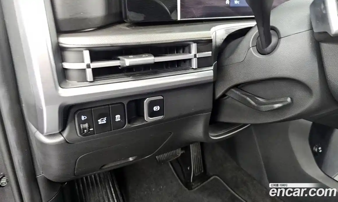 Hyundai Santa Fe 2024 2.5 Автомат в Москве № 814817, фото 18