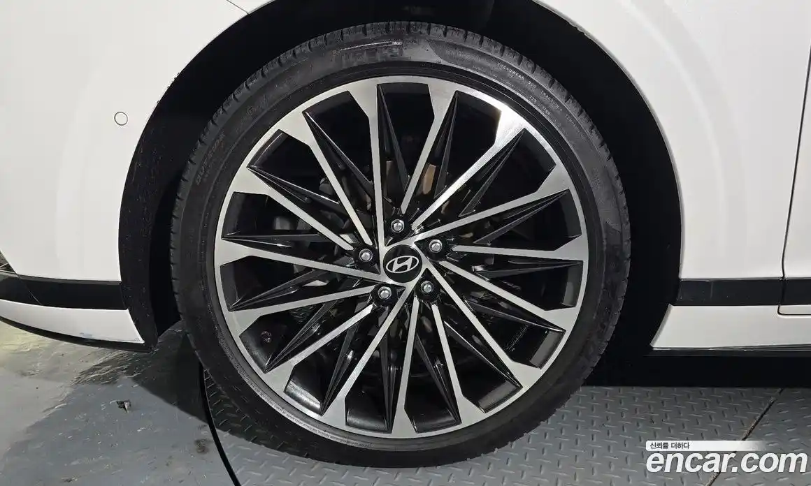 Hyundai Grandeur 2024 1.6 Автомат в Москве № 814854, фото 4