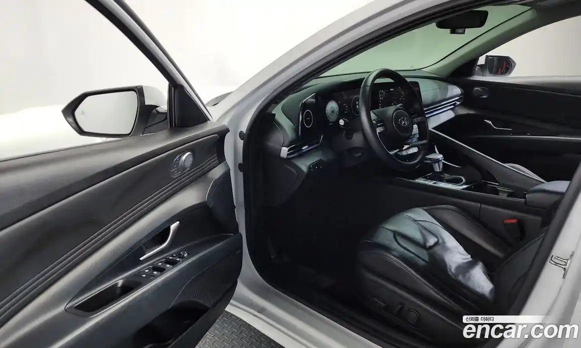 Hyundai Avante 2021 1.6 Автомат в Москве № 815357, фото 9