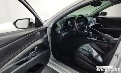 Hyundai Avante 2021 1.6 Автомат в Москве № 815357, миниатюра 9