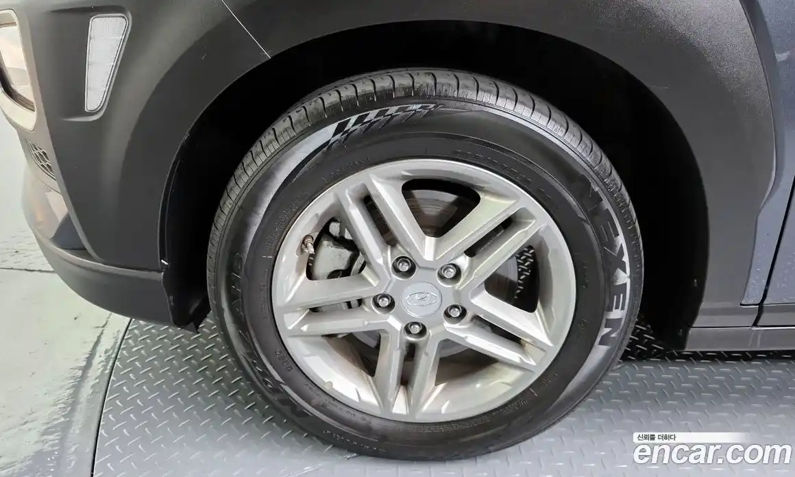 Hyundai Kona 2018 1.6 Автомат в Москве № 815478, фото 5