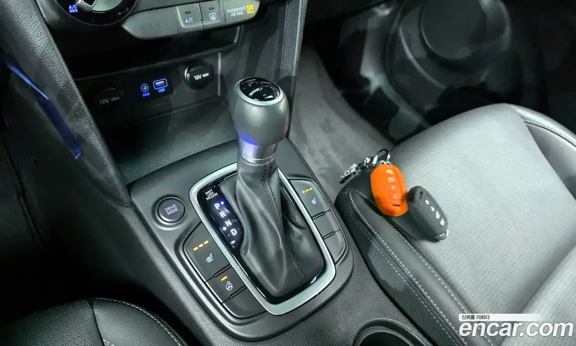 Hyundai Kona 2018 1.6 Автомат в Москве № 815478, фото 9