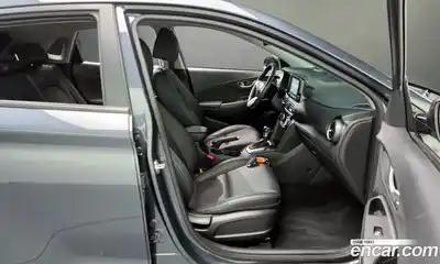 Hyundai Kona 2018 1.6 Автомат в Москве № 815478, миниатюра 10