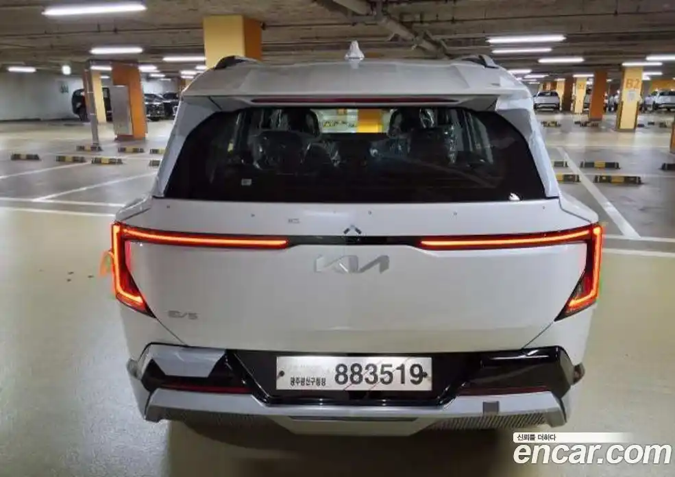 Kia EV5 2026 0.1 Автомат в Москве № 815519, фото 3