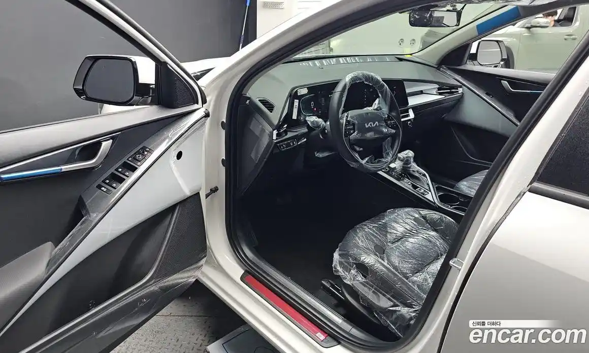 Kia Niro 2026 1.6 Автомат в Москве № 815549, фото 11