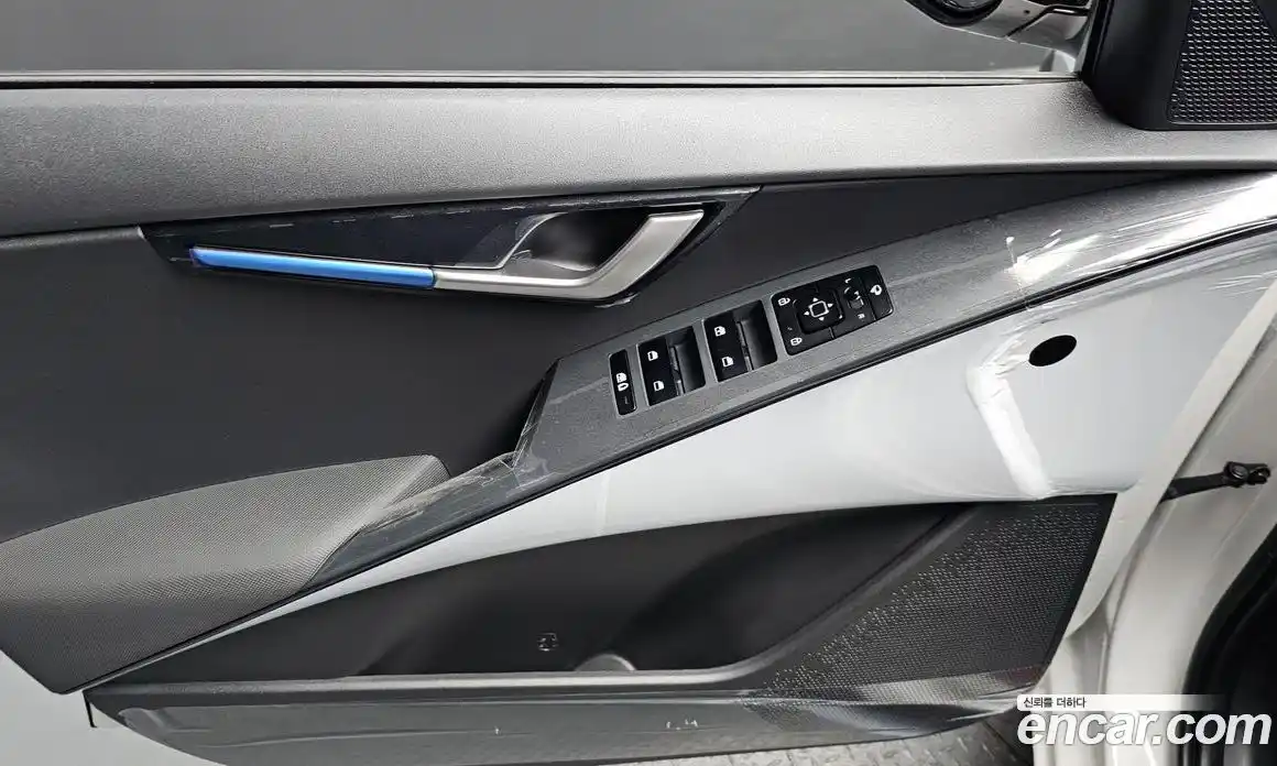 Kia Niro 2026 1.6 Автомат в Москве № 815549, фото 17