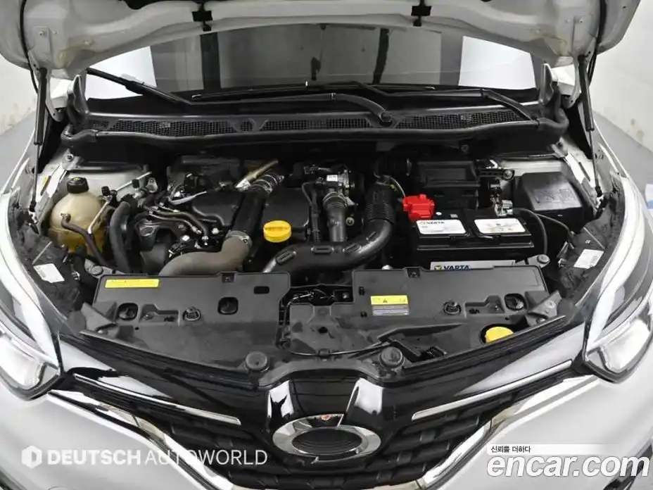 Renault QM3 2019 1.5 Автомат в Москве № 815605, фото 6