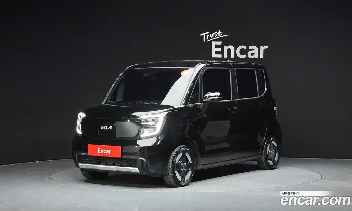 Kia Ray 2024 0.3 Автомат в Москве № 815724, фото 1