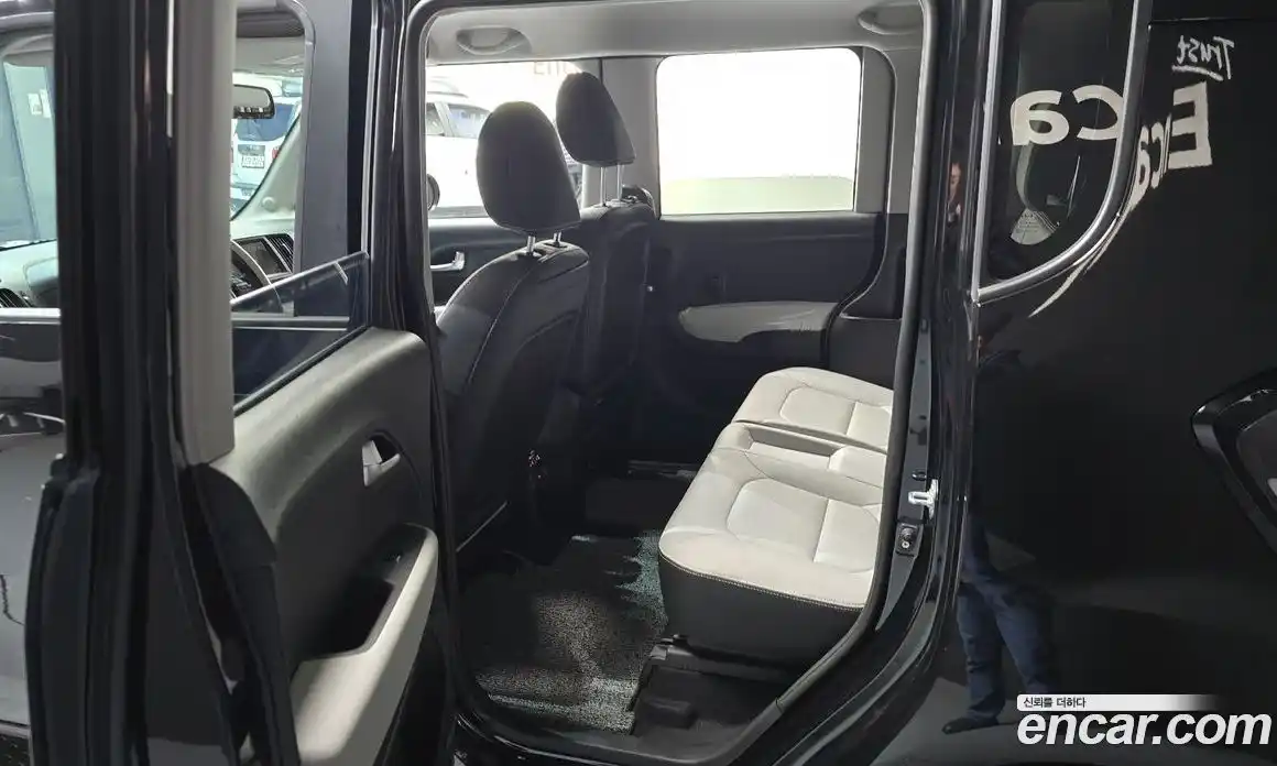 Kia Ray 2024 0.3 Автомат в Москве № 815724, фото 11