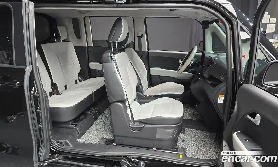 Kia Ray 2024 0.3 Автомат в Москве № 815724, фото 12