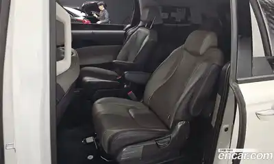 Kia Canival 2024 2.2 Автомат в Москве № 815782, миниатюра 12