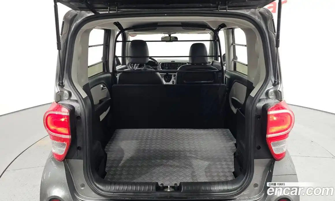 Kia Ray 2022 1.0 Автомат в Москве № 815792, фото 20