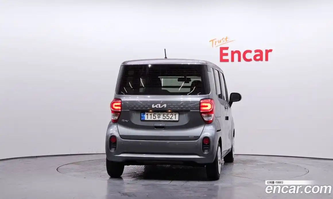 Kia Ray 2022 1.0 Автомат в Москве № 815792, фото 4