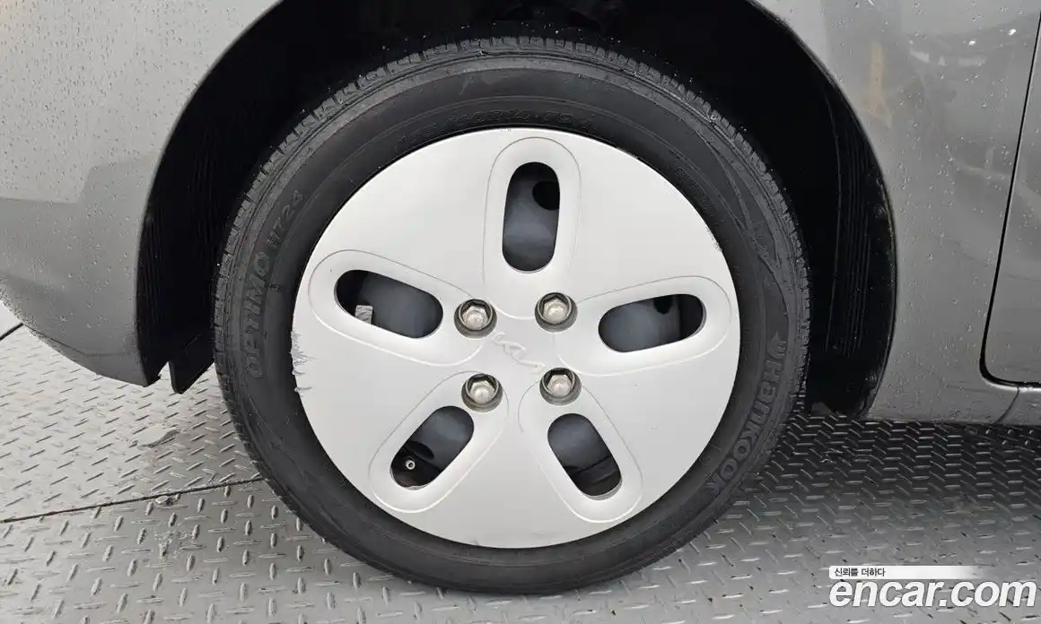 Kia Ray 2022 1.0 Автомат в Москве № 815792, фото 5