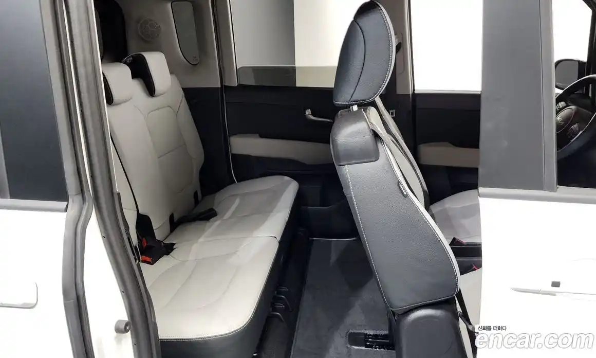 Kia Ray 2024 1.0 Автомат в Москве № 815950, фото 12