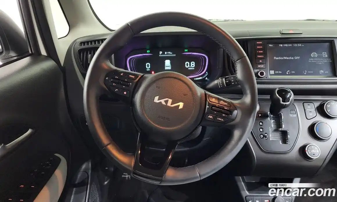 Kia Ray 2024 1.0 Автомат в Москве № 815950, фото 13