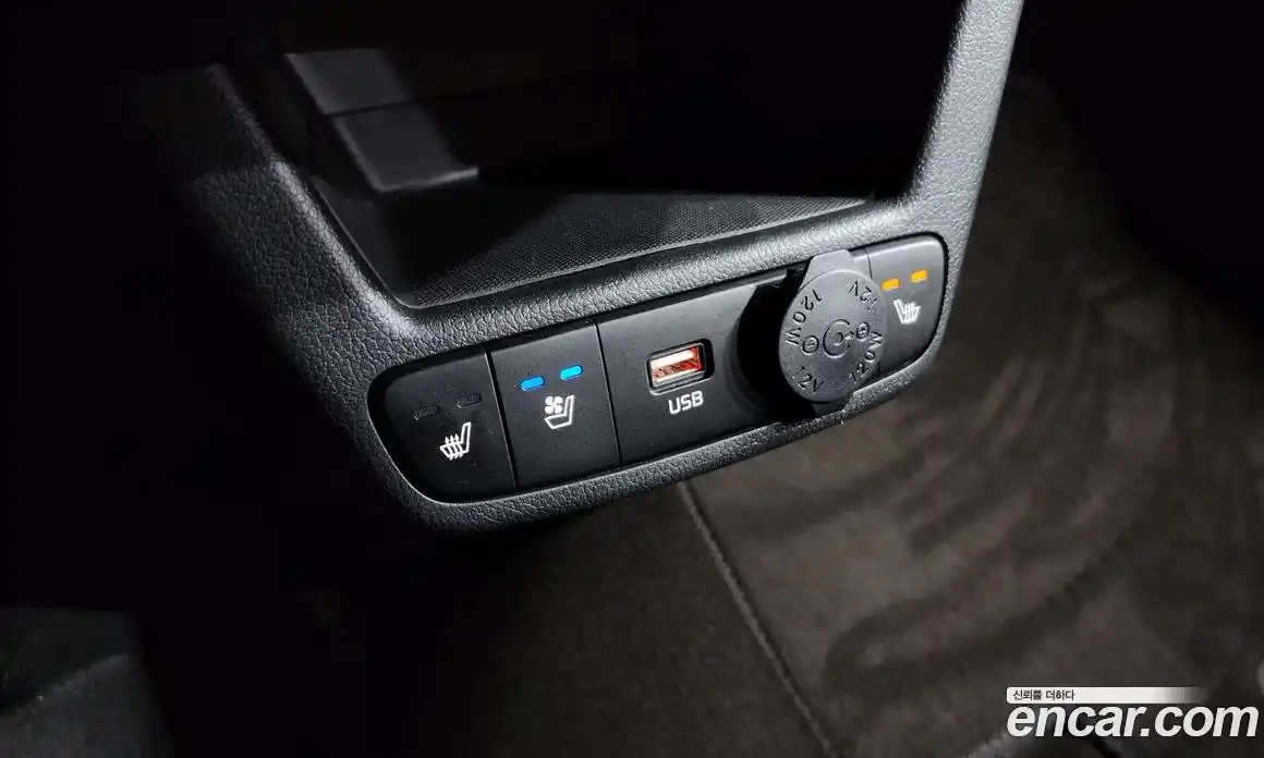 Kia Ray 2024 1.0 Автомат в Москве № 815950, фото 14