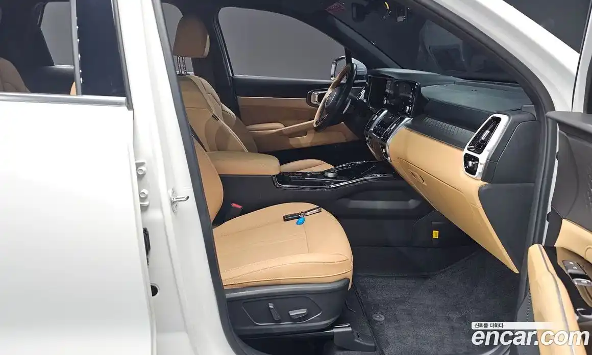 Kia Sorento 2023 2.5 Автомат в Москве № 815984, фото 11