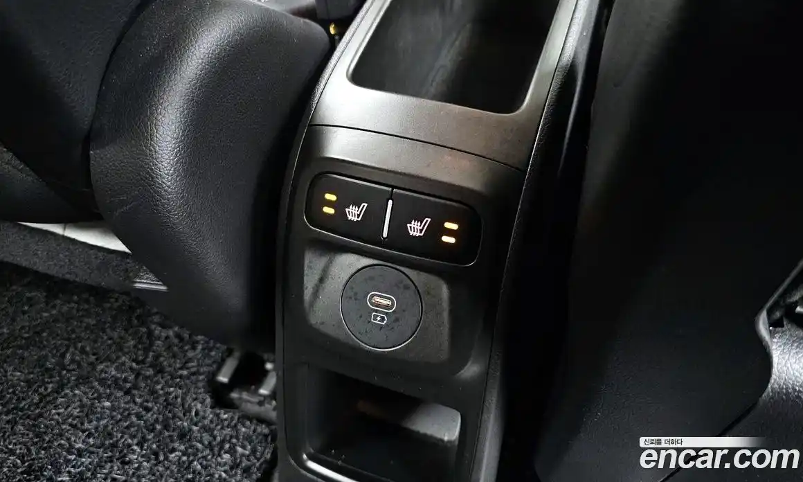 Kia Ray 2023 1.0 Автомат в Москве № 816132, фото 19