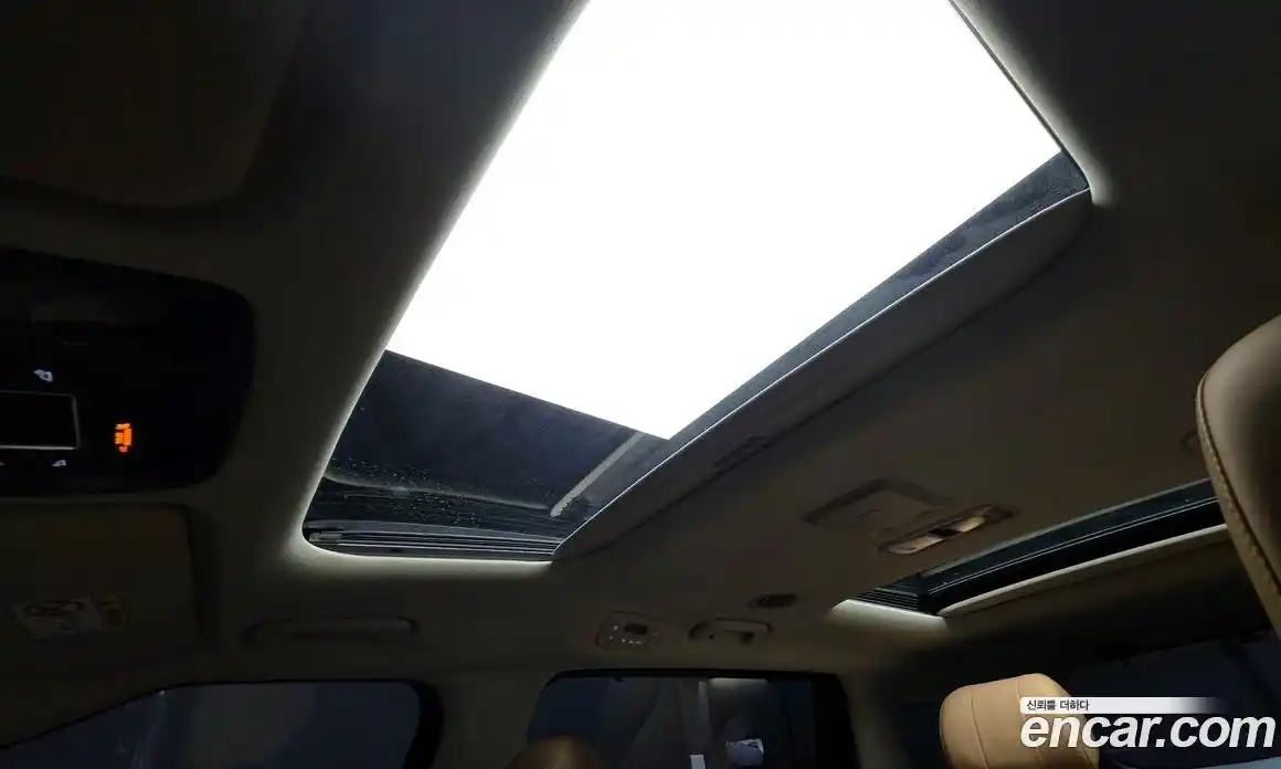 Kia Canival 2022 3.5 Автомат в Москве № 816135, фото 18