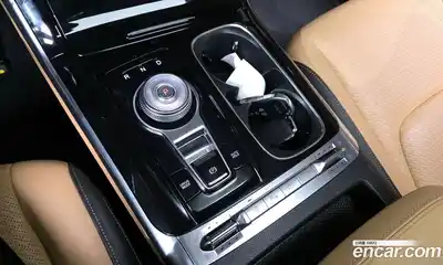 Kia Canival 2022 3.5 Автомат в Москве № 816135, миниатюра 9