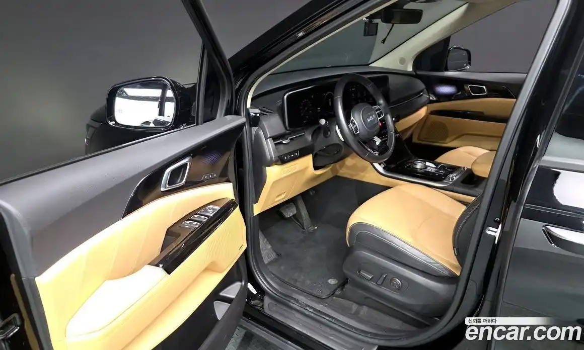 Kia Canival 2022 3.5 Автомат в Москве № 816135, фото 10