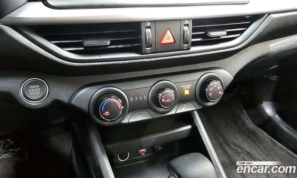 Kia K3 2021 1.6 Автомат в Москве № 816415, фото 19