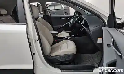 Kia Niro 2025 1.6 Автомат в Москве № 816462, миниатюра 11