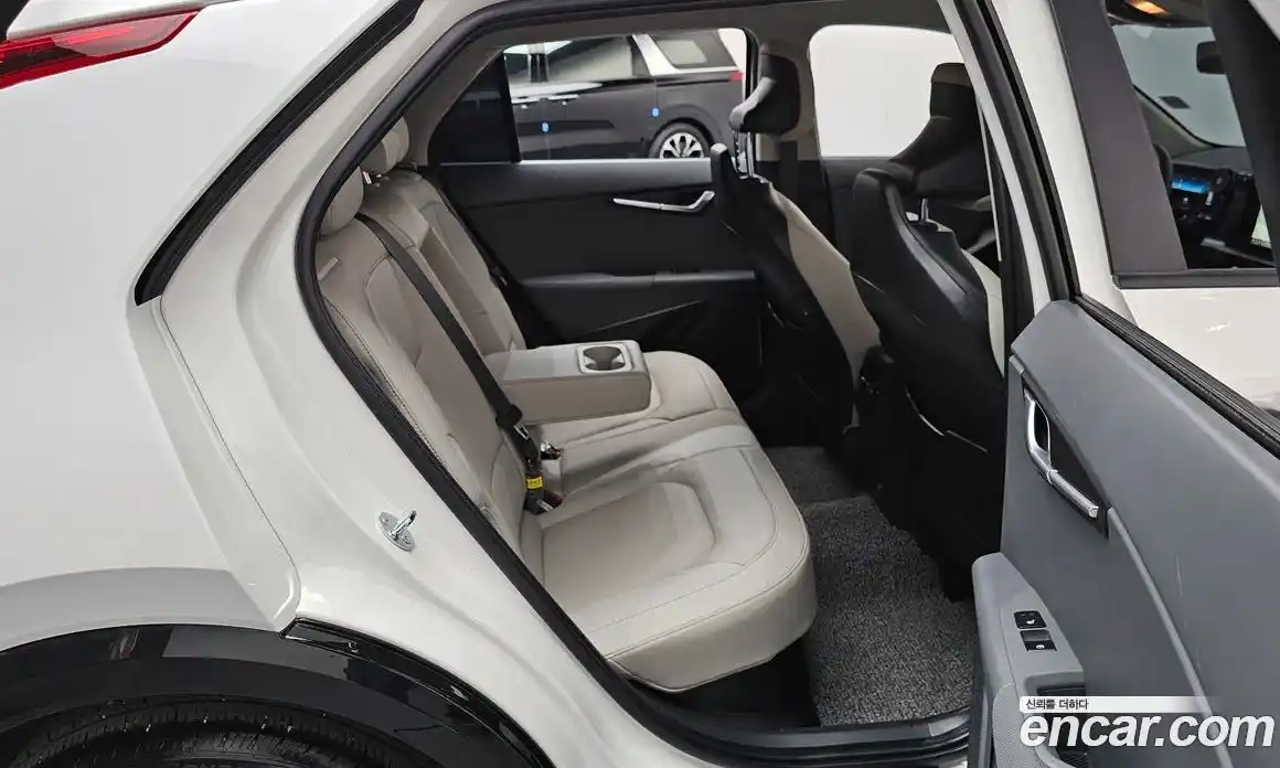 Kia Niro 2025 1.6 Автомат в Москве № 816462, фото 12