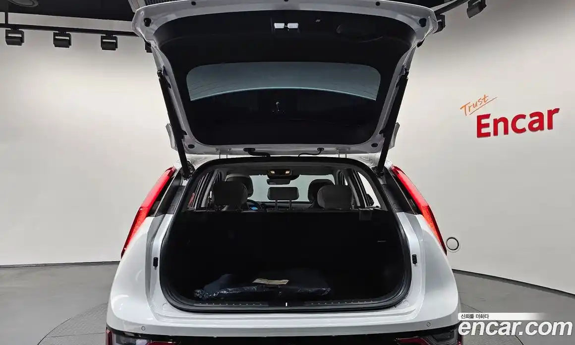 Kia Niro 2025 1.6 Автомат в Москве № 816462, фото 20