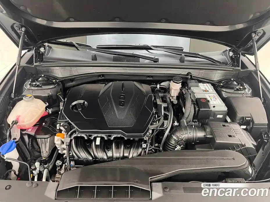 Kia K8 2022 2.5 Автомат в Москве № 816465, фото 19