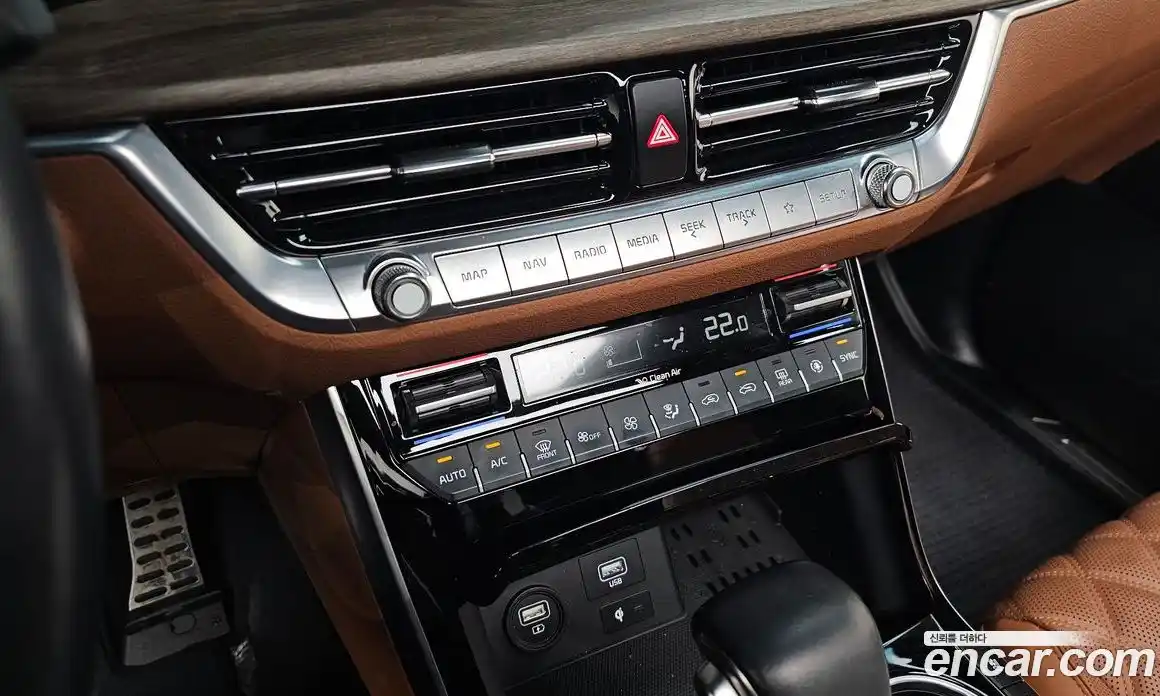 Kia Mohave 2022 3.0 Автомат в Москве № 816642, фото 16