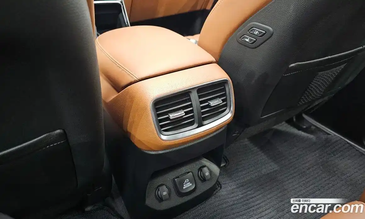 Kia Mohave 2022 3.0 Автомат в Москве № 816642, фото 18