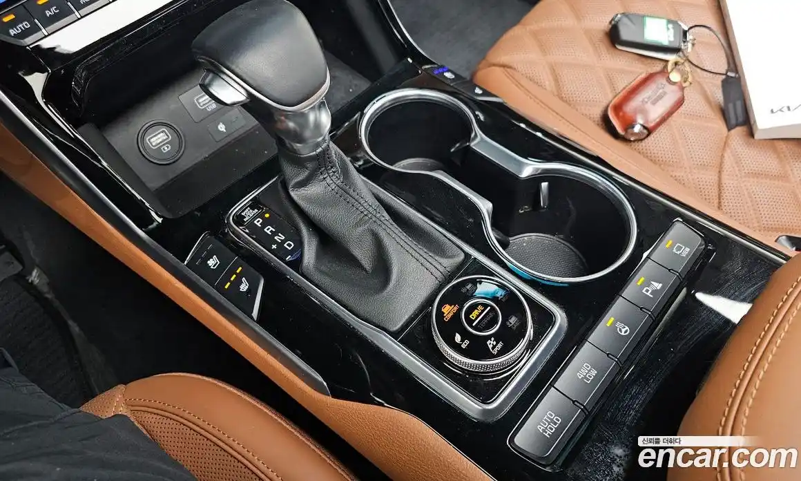 Kia Mohave 2022 3.0 Автомат в Москве № 816642, фото 8