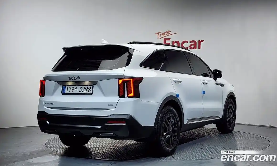 Kia Sorento 2024 1.6 Автомат в Москве № 816698, фото 2