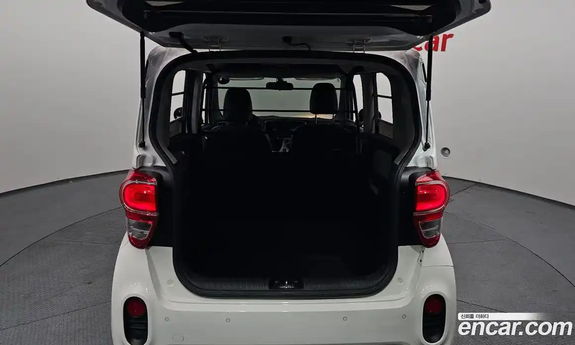 Kia Ray 2021 1.0 Автомат в Москве № 816768, фото 20