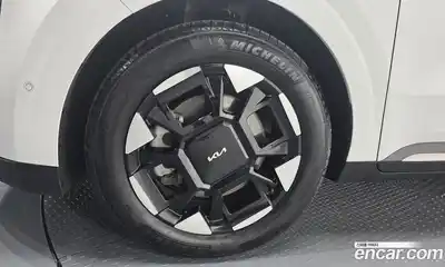 Kia Canival 2024 2.2 Автомат в Москве № 816836, миниатюра 4