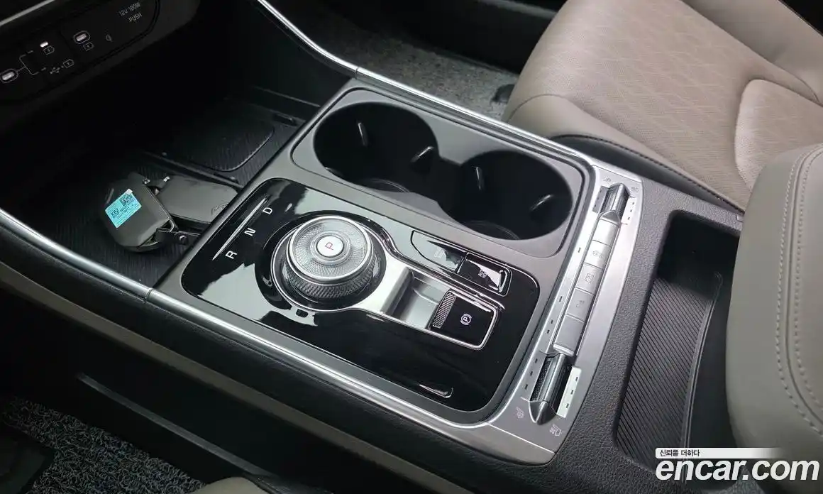 Kia Canival 2024 2.2 Автомат в Москве № 816836, фото 8