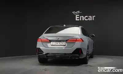 BMW 5-Series 2025 2.0 Автомат в Москве № 816909, миниатюра 4