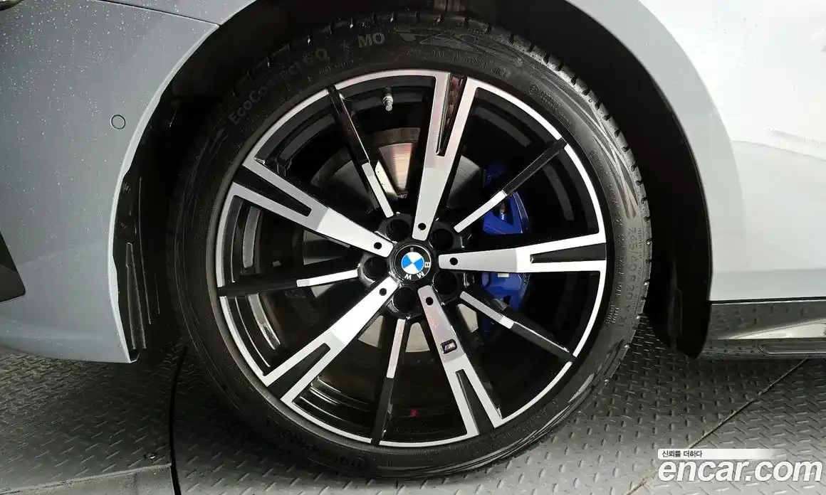 BMW 5-Series 2025 2.0 Автомат в Москве № 816909, фото 5