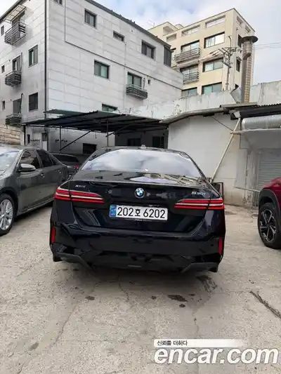 BMW 5-Series 2024 2.0 гидро в Москве № 817194, миниатюра 4