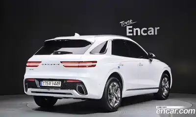 Genesis GV70 2024 2.5 Автомат в Москве № 817215, миниатюра 2