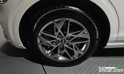 Genesis GV70 2024 2.5 Автомат в Москве № 817215, миниатюра 5