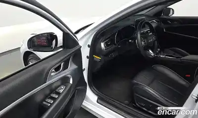 Genesis G70 2019 2.0 Автомат в Москве № 817248, миниатюра 11