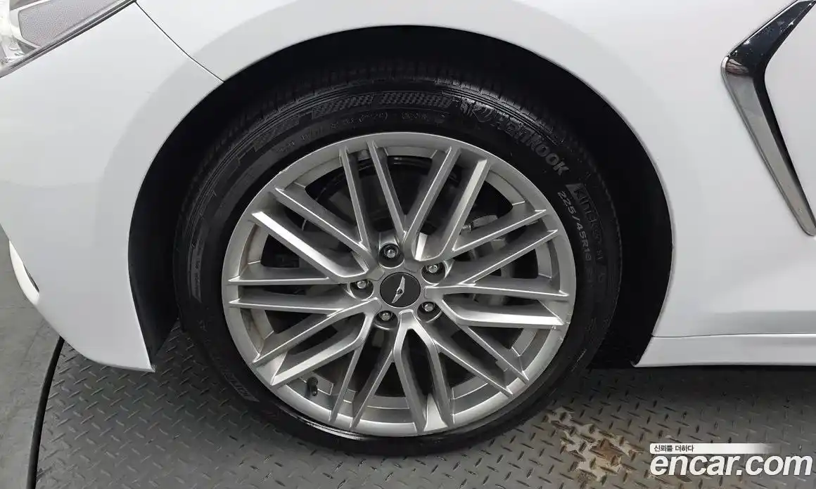 Genesis G70 2019 2.0 Автомат в Москве № 817248, фото 4