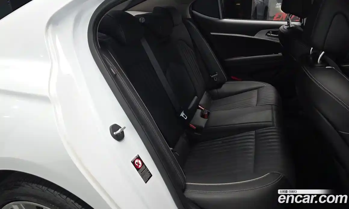 Genesis G70 2019 2.0 Автомат в Москве № 817248, фото 10