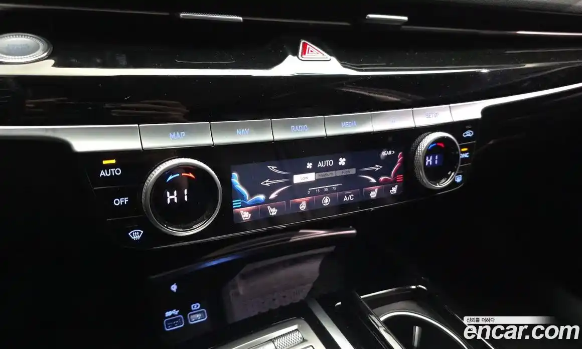 Genesis G80 2022 2.5 Автомат в Москве № 817343, фото 16