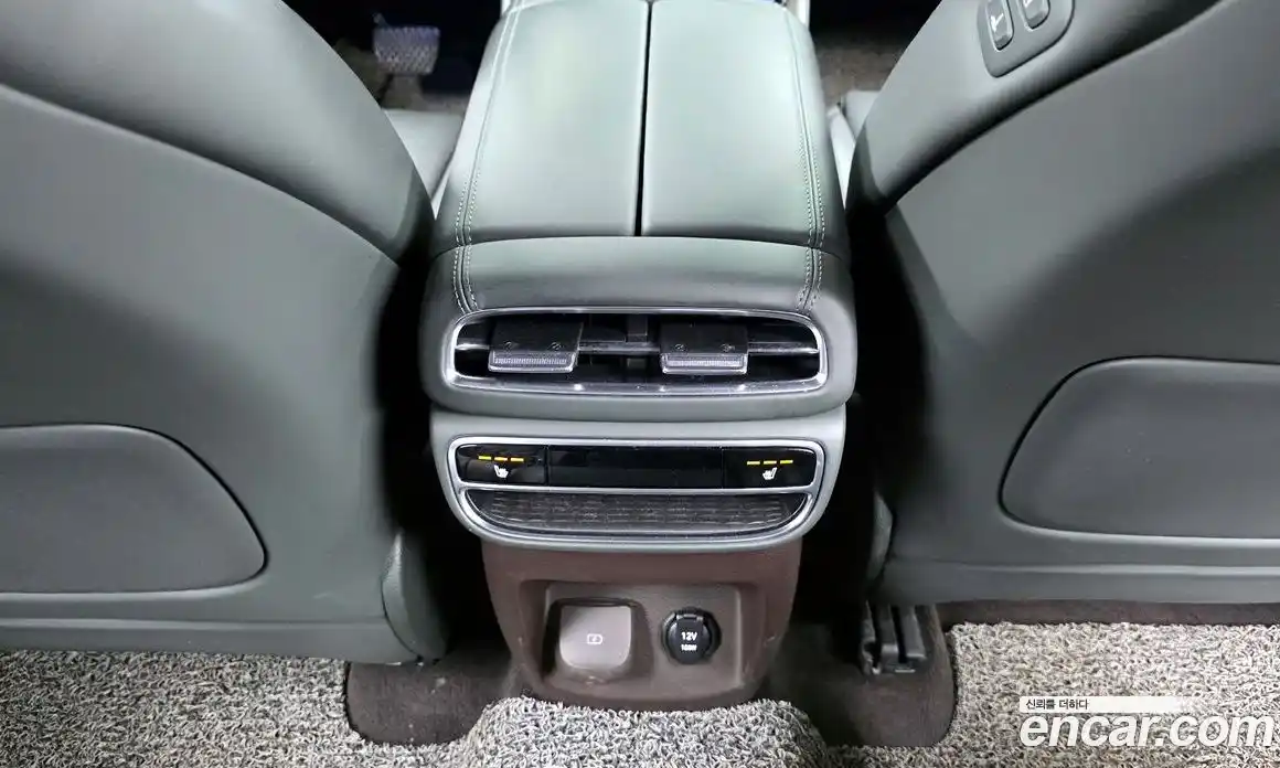 Genesis GV80 2022 2.5 Автомат в Москве № 817354, фото 18