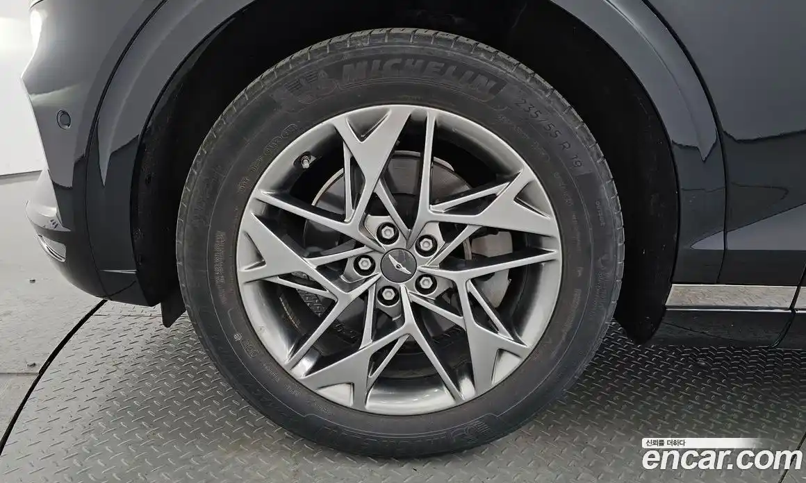 Genesis GV70 2022 2.5 Автомат в Москве № 817366, фото 4